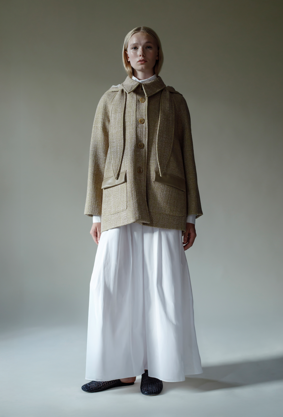 Short Scarf Jacket in Tweed