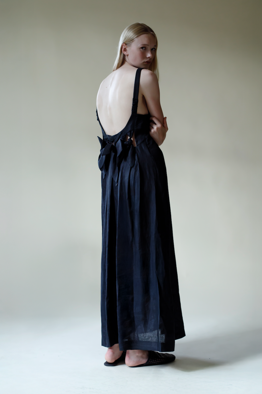 Tye Back Dress in Linen